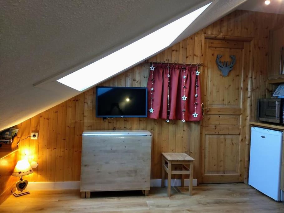 T2 Pour 4 Pers Style Chalet Pied Des Pistes Bolquere Exterior photo